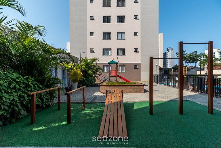 Apto. c/ Vista Mar en Condo. c/ Piscina CSI0303
