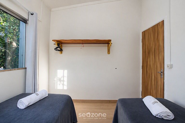 Apto. en Condo. a 160m de la Playa CNM0002