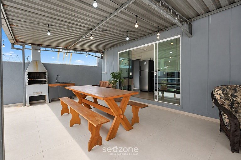Casa c/ vista p/ Mar a 40m da Praia LMI0147