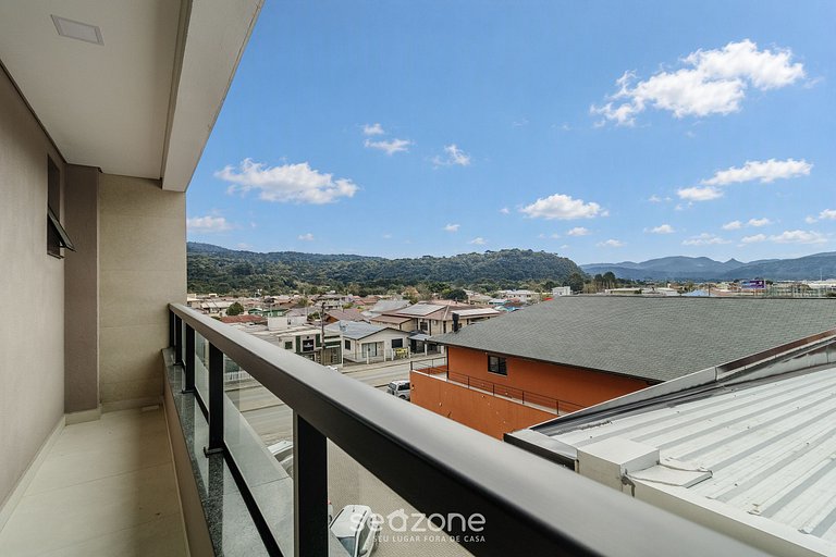 Acogedor con balcón y vista a la Serra CZZ0405