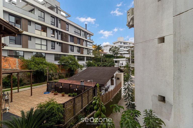 Apartamento Confortável c/ Churrasqueira SJE0103