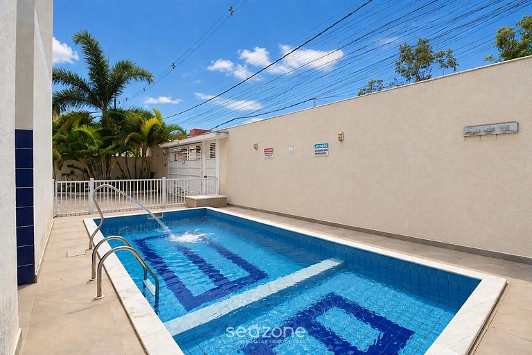 Apto. em Cond. c/ Piscina em Porto Seg. HIB0012