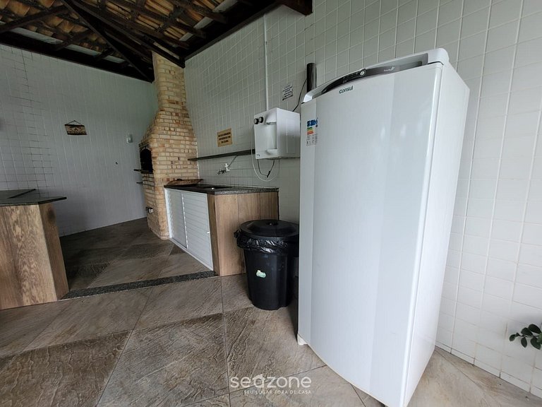 Apto confortável a 200m da Praia do Forte CEE202 Seazone