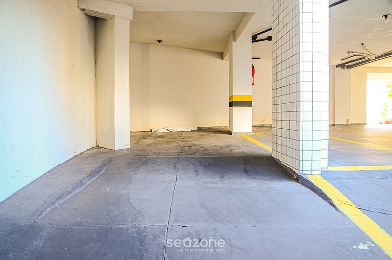 Apto confortável a 200m da Praia do Forte CEE202 Seazone