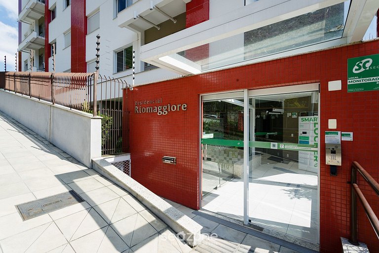 Apto no centro com jacuzzi RRI103