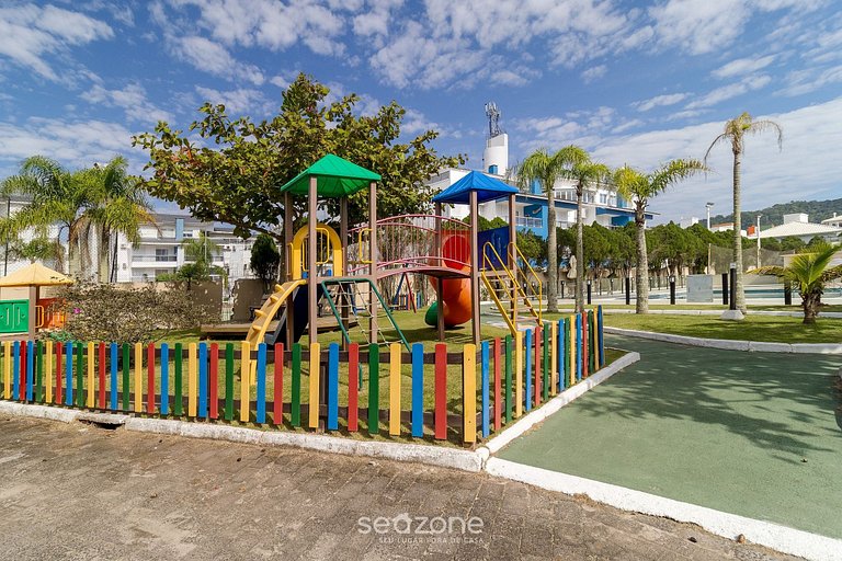 Apartamento con balcón a pocos metros de la playa VIN202