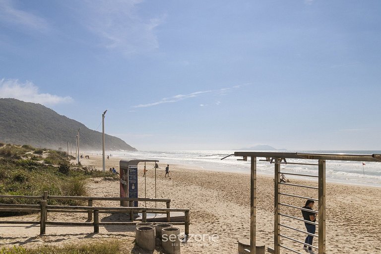Apartamento con balcón a pocos metros de la playa VIN202