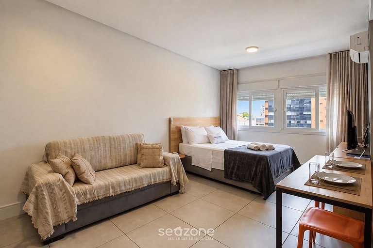 Studio em Cond. c/ Piscina PUE0607