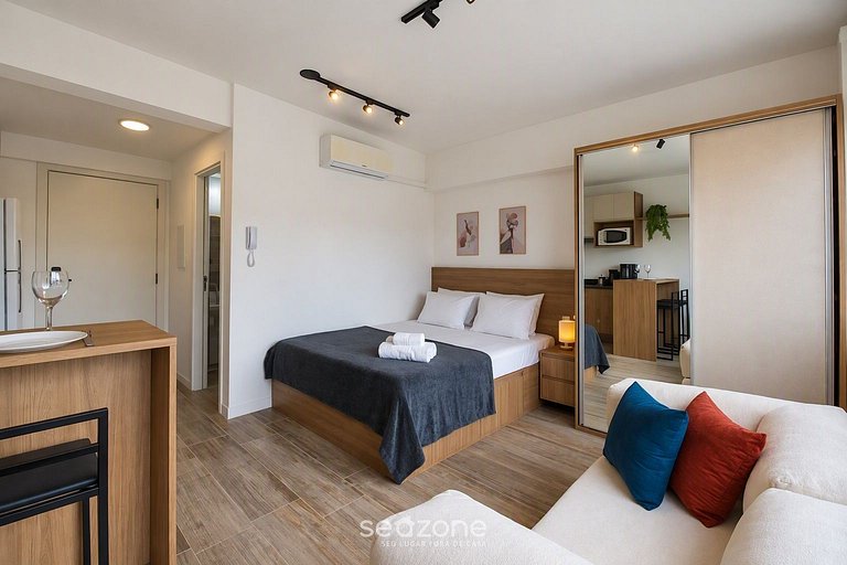 Studio em Cond. c/ Piscina LBO1009
