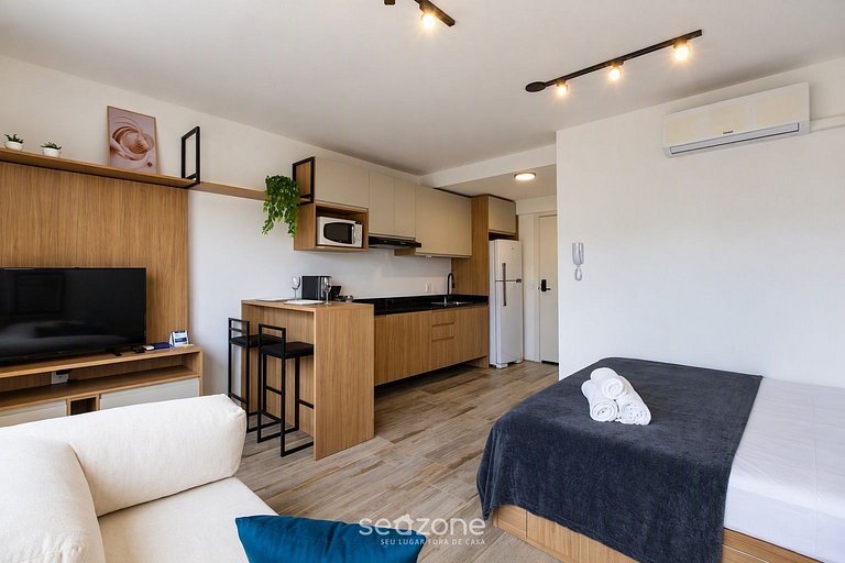 Studio en Condo. c/ Piscina LBO1009
