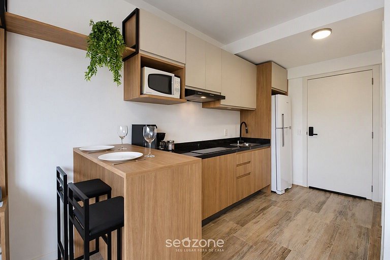 Studio en Condo. c/ Piscina LBO1009