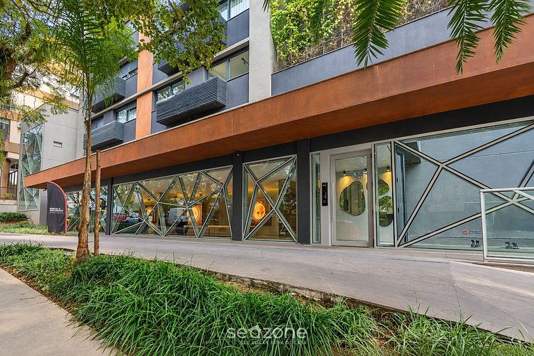 Studio en Condo. c/ Piscina LBO1009