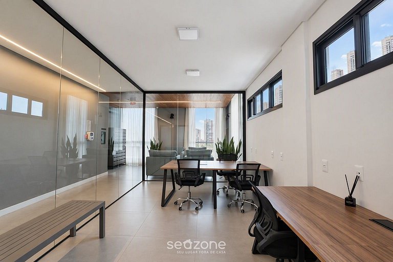Studio em Cond. c/ Garagem e Terraço LTP0503