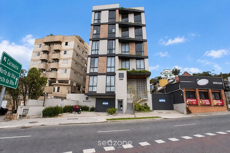 Studio em Cond. c/ Garagem e Terraço LTP0503