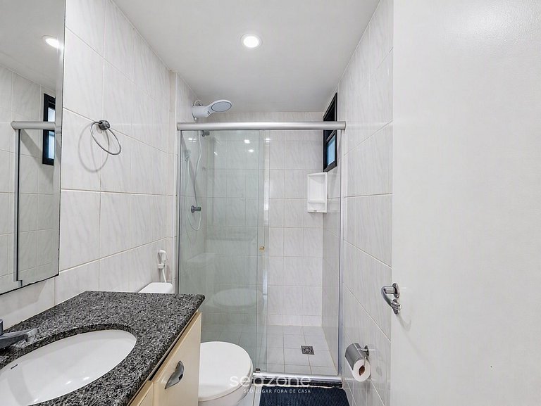 Apto. en Condo. c/ Piscina FED0204