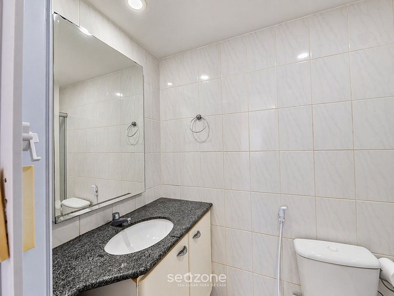 Apto. en Condo. c/ Piscina FED0204