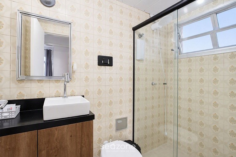 Apto. bien ubicado en Condo. BAV0302