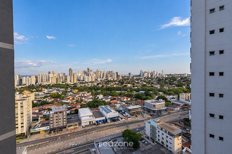 Studio em Cond. c/ Piscina e Vista Cid. AZR1406