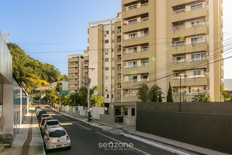 Lindo apto em Balneário Camboriú JDA402
