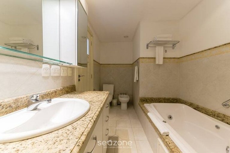 Studio em Jurerê cobertura única em resort ILC4501 Seazone