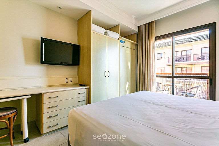 Apartamento com vista para o mar em Jurere JBV306 Seazone