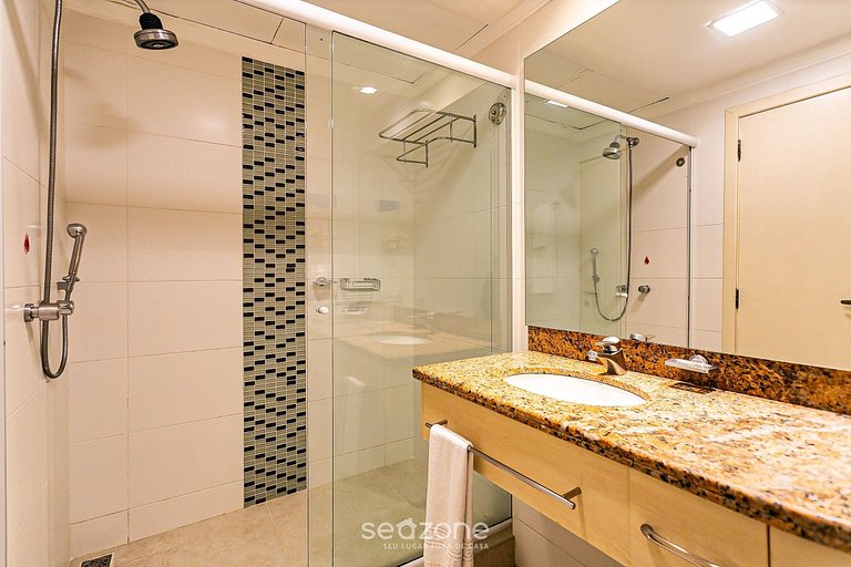 Apartamento com vista para o mar em Jurere JBV306 Seazone