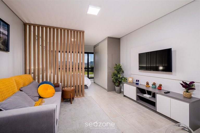 Lindo studio c/ piscina no Campeche OKA233