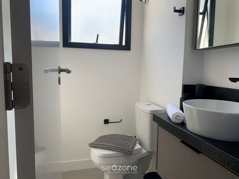 Apt en Cond. con Piscina 230 m de la Playa RTY0107