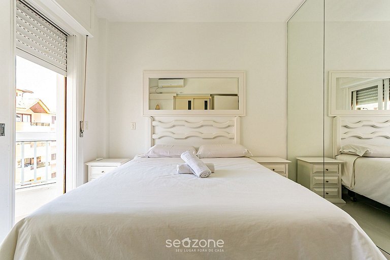 Apartamento con balcón en Open Shopping Jurerê