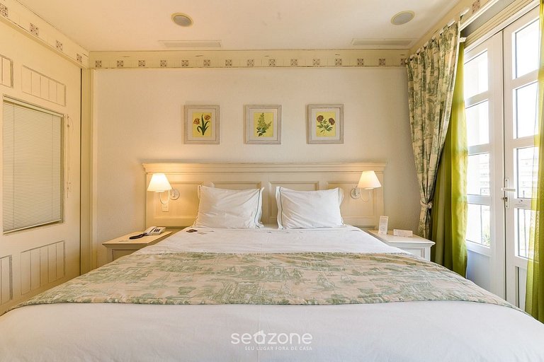 Studio em Jurerê sofisticação em resort luxo ILC3104 Seazone