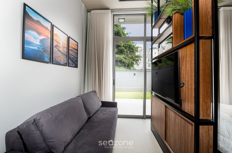 Estudio moderno en cond. con piscina TPS108