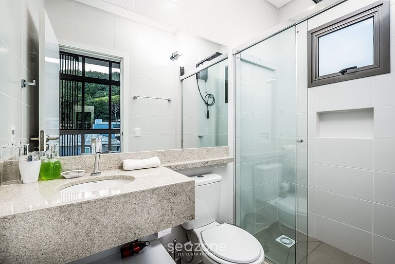 Loft confortável a 750m da praia de Canas TPS312