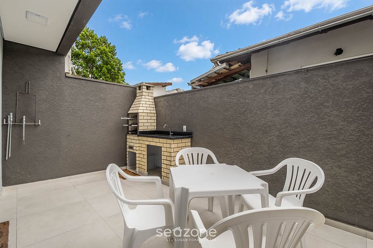 Casa c/ terraza y parrilla a 850 m del mar JSF0748