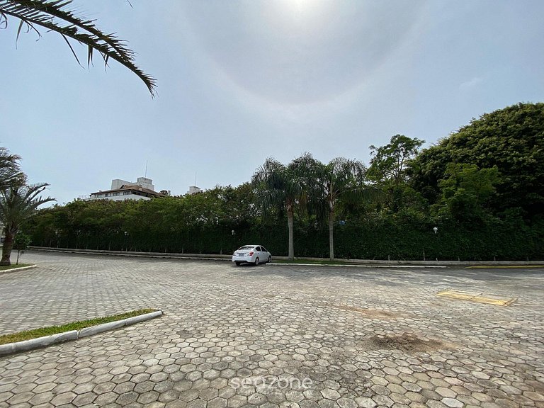 Dep. c barbac 40m de la Playa de Bombinhas BDS0111