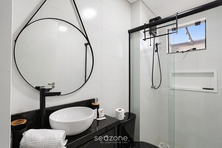 Studio en planta baja en condo. AAR0103