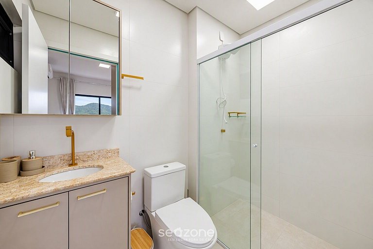 Apto. en Condo. c/ Piscina en Penha LAV0505