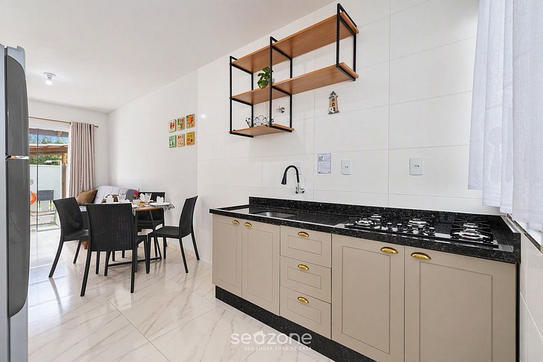 Casa con Piscina y churrasq. PVZ0485
