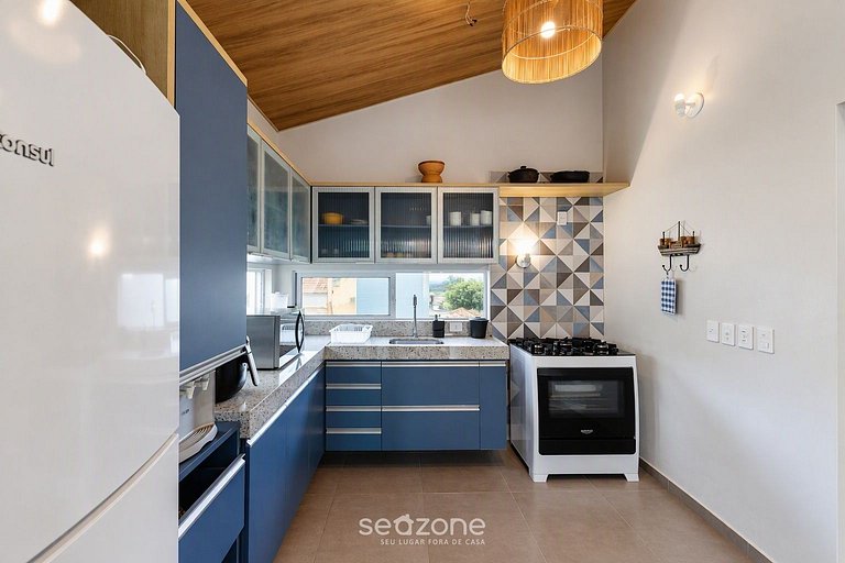 Casa en Condo. c/ parr. priv. IRU0015