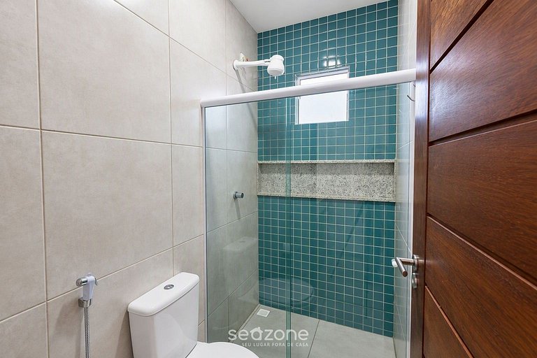 Casa em Cond. c/ churrasq. priv. IRU0015
