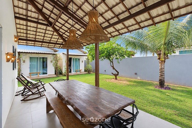 Casa em Cond. c/ churrasq. priv. IRU0015