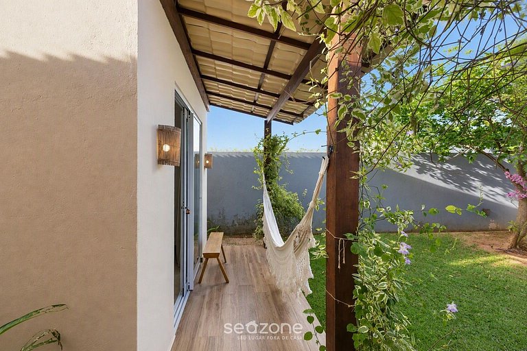 Casa em Cond. c/ churrasq. priv. IRU0015