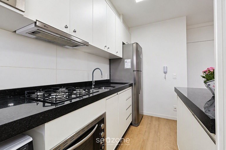 Apto. c/ Vista Mar en Condo. c/ Piscina CSI0303