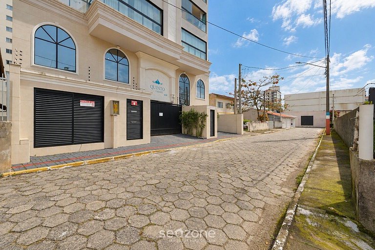 Apto. en Condo. c/ piscina y parr. QAM0402
