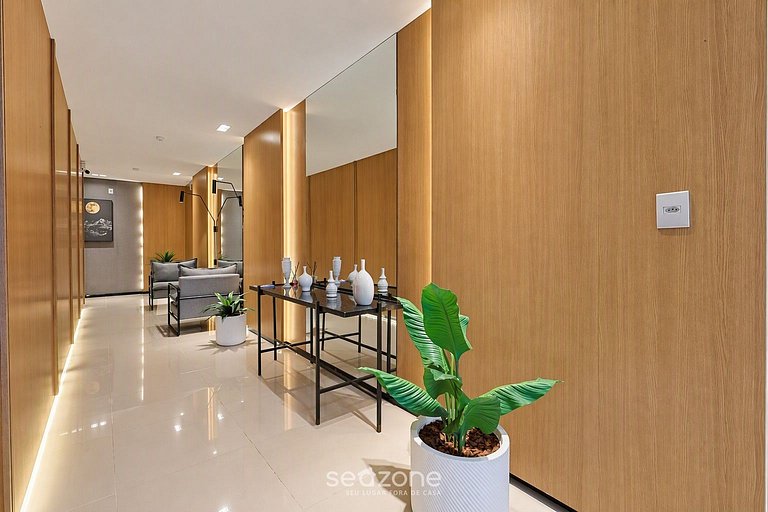 Apto. en Condo. c/ piscina y parr. QAM0402