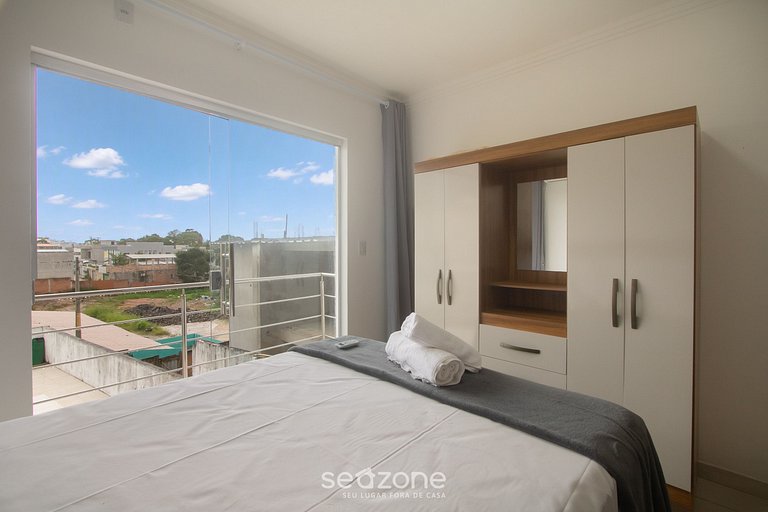 Casa c/ 2 Suítes em Cond. c/ Piscina BLV0004