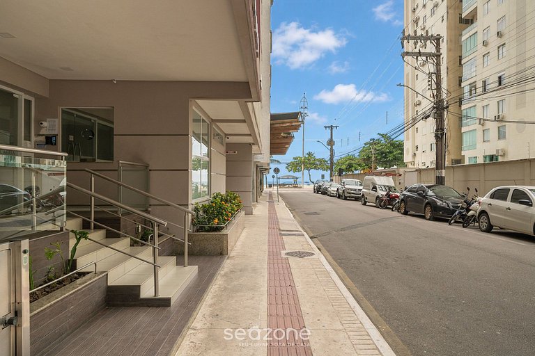 Apto Pé na Areia no Centro de Balneário ACO803
