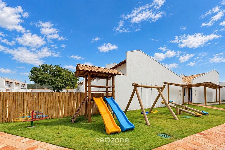 Apto. em Cond. c/ Piscina e Vista QDP0009