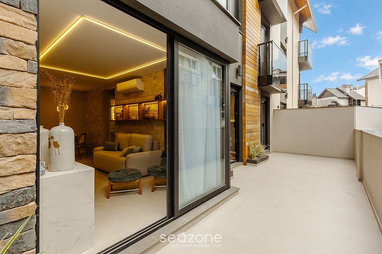 Apartamento Luxuoso no Centro de Gramado DLH0202