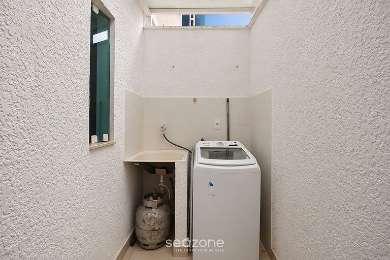 Apto. en Condo. c/ Piscina en Porto Seg. CUE0345