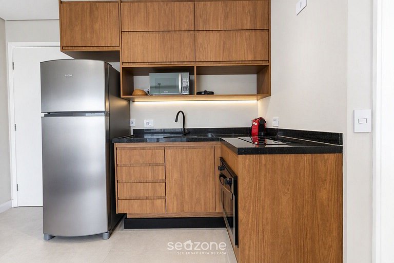 Studio em Cond. c/ Piscina e Vista UPA1805